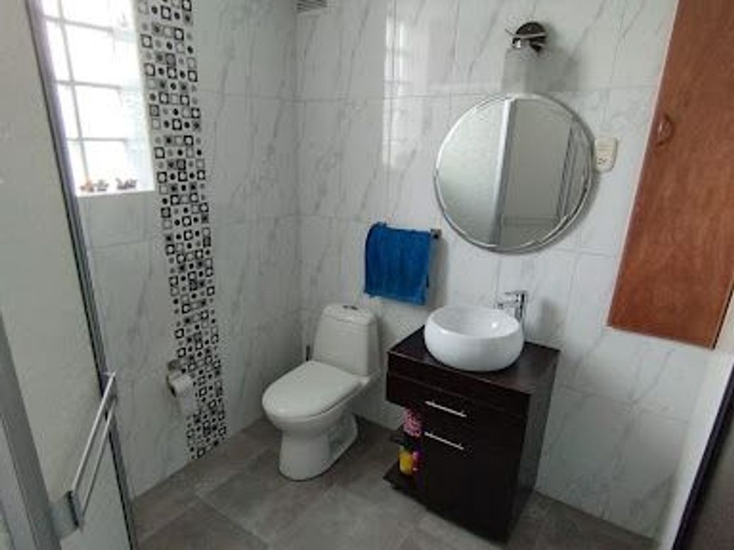 Apartamento de 3 alcobas en venta en Quinta Mutis, Bogotá, 105 m² · foto 13 de 14