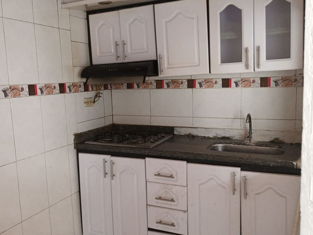 Casa de 15 alcobas en venta en Bonanza, Bogotá, 400 m² · foto 5 de 20