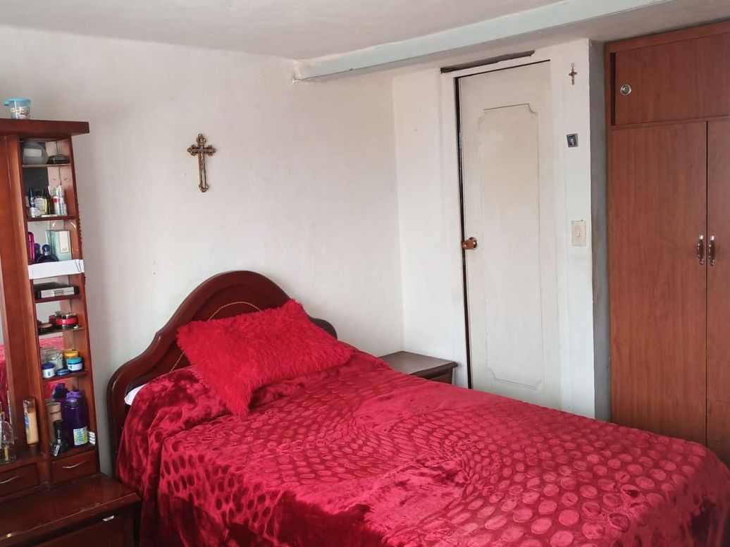 Casa de 15 alcobas en venta en Bonanza, Bogotá, 400 m² · foto 14 de 20