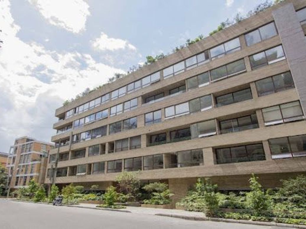 Apartamento de 1 alcoba en venta en El Refugio, Bogotá, 69 m² · foto 3 de 20