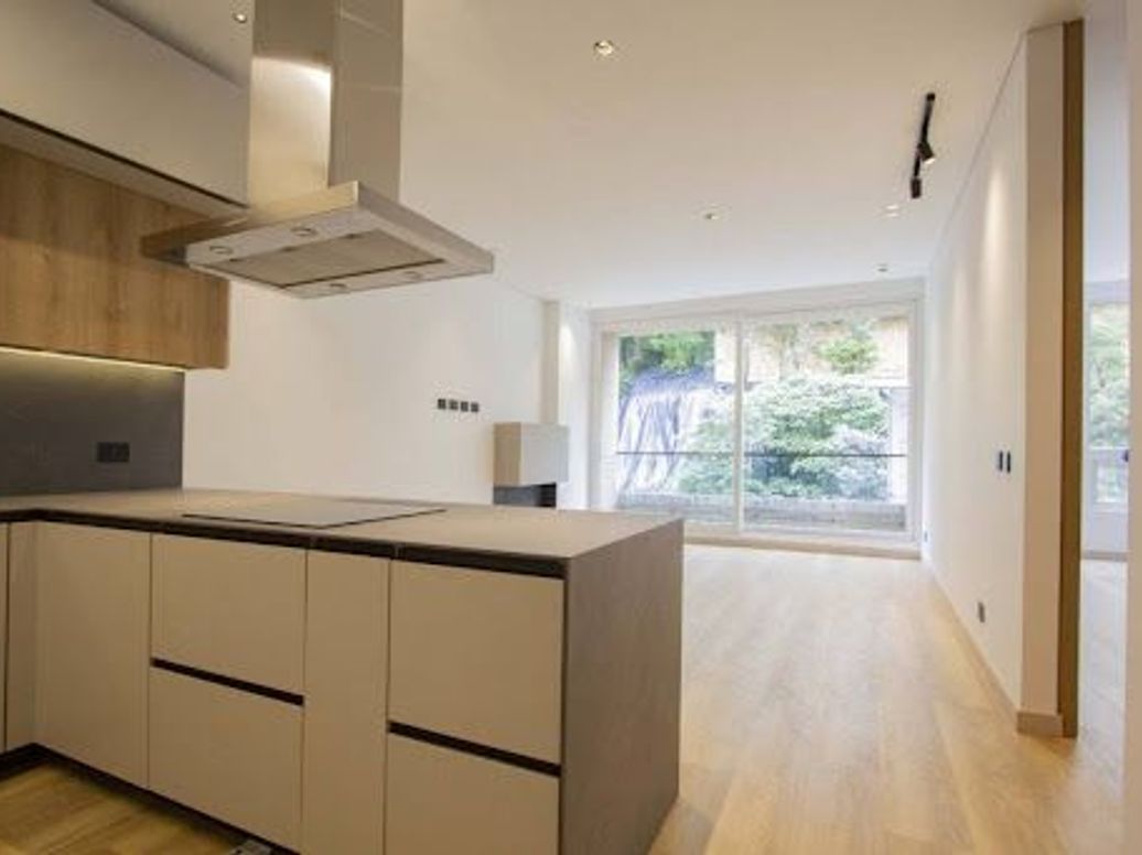 Apartamento de 1 alcoba en venta en El Refugio, Bogotá, 69 m² · foto 16 de 20