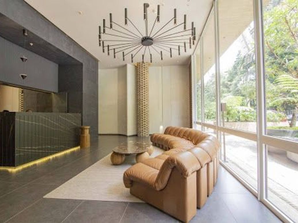 Apartamento de 1 alcoba en venta en El Refugio, Bogotá, 69 m² · foto 4 de 20