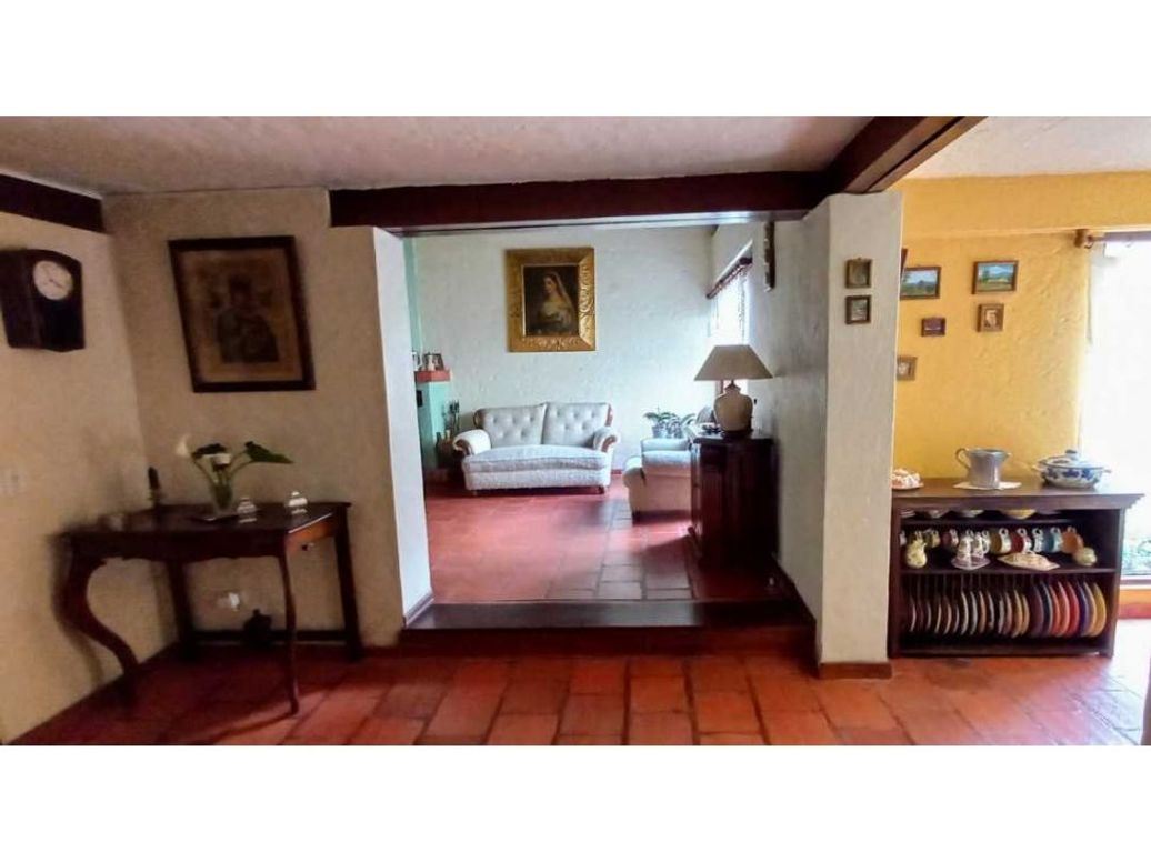Casa de 3 alcobas en venta en Santa Barbara Central, Bogotá, 291 m² · foto 6 de 20