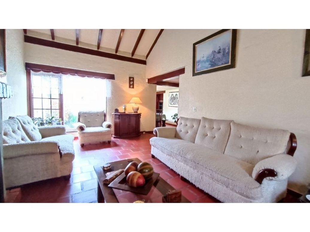 Casa de 3 alcobas en venta en Santa Barbara Central, Bogotá, 291 m² · foto 11 de 20