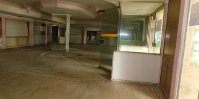 Local comercial en arriendo ubicado en el barrio laguito de Cartagena excelente sector residencial, trasporte publico cercano, el loca está ubicado en primer piso, cuanta con amplios espacios,  dos baños,  bahía externa de parqueaderos.