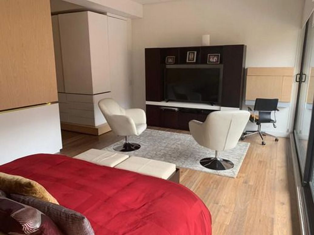 Apartamento de 4 alcobas en arriendo en Chicó Reservado, Bogotá, 380 m² · foto 8 de 12