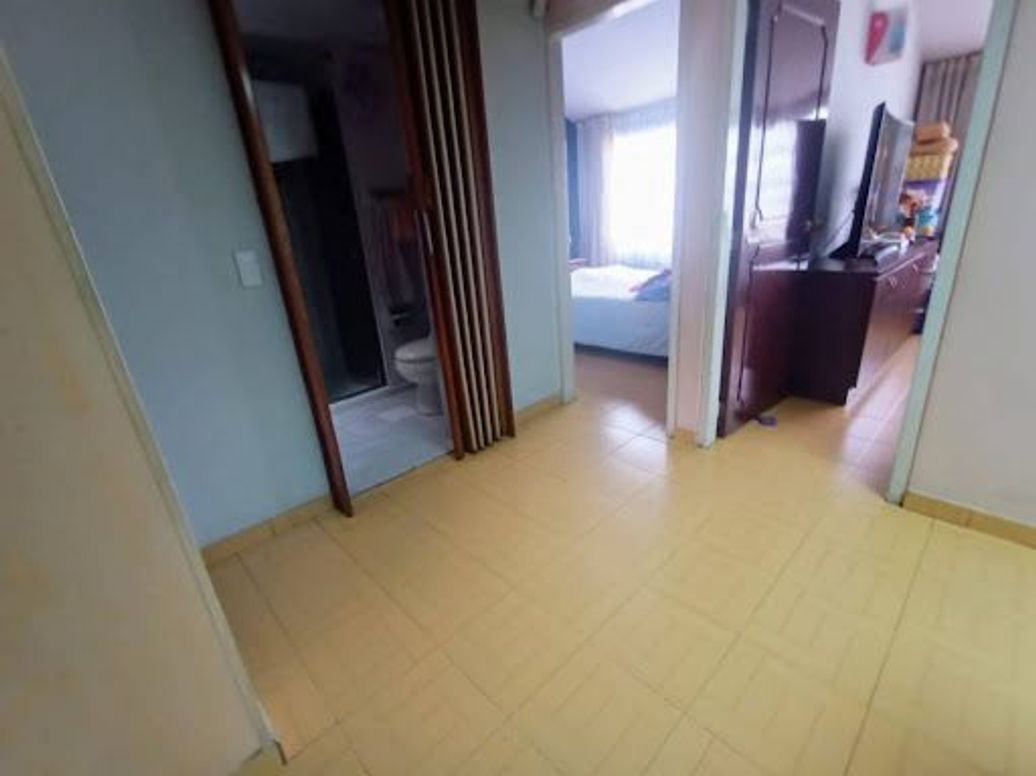 Casa de 3 alcobas en venta en Mandalay 1, Bogotá, 171 m² · foto 16 de 20