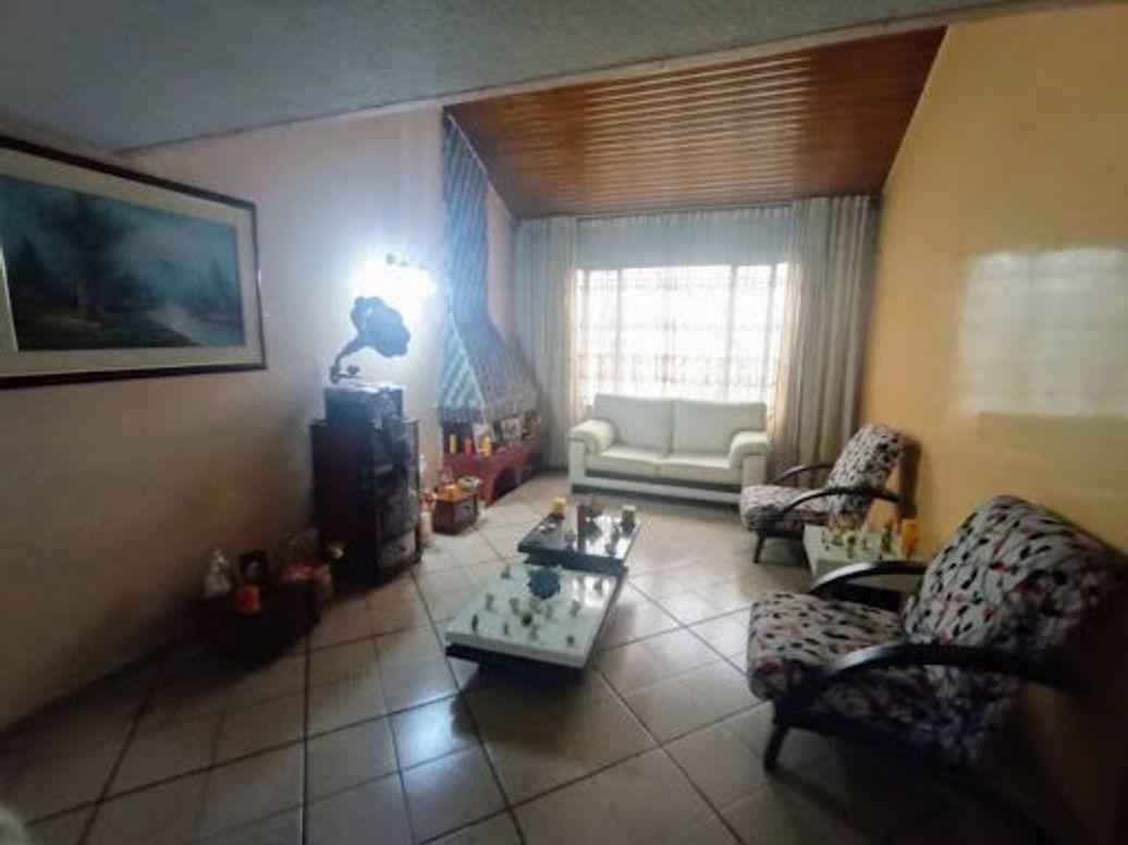Casa de 3 alcobas en venta en Mandalay 1, Bogotá, 171 m² · foto 9 de 20