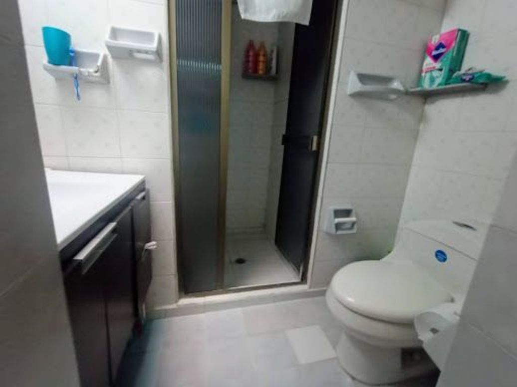 Casa de 3 alcobas en venta en Mandalay 1, Bogotá, 171 m² · foto 11 de 20