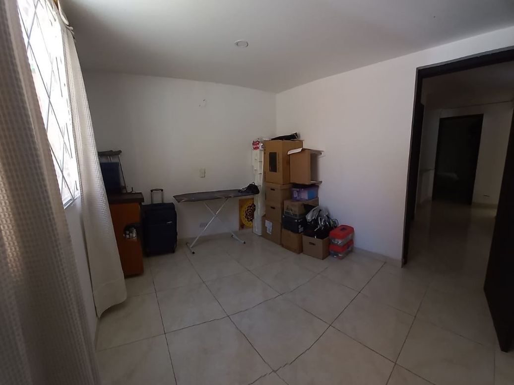 Casa de 5 alcobas en venta en Madelena I Y Ii, Bogotá, 191 m² · foto 8 de 20