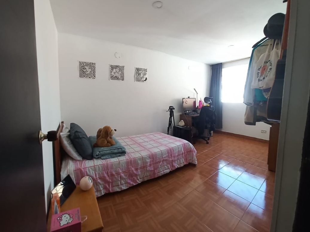 Casa de 5 alcobas en venta en Madelena I Y Ii, Bogotá, 191 m² · foto 11 de 20