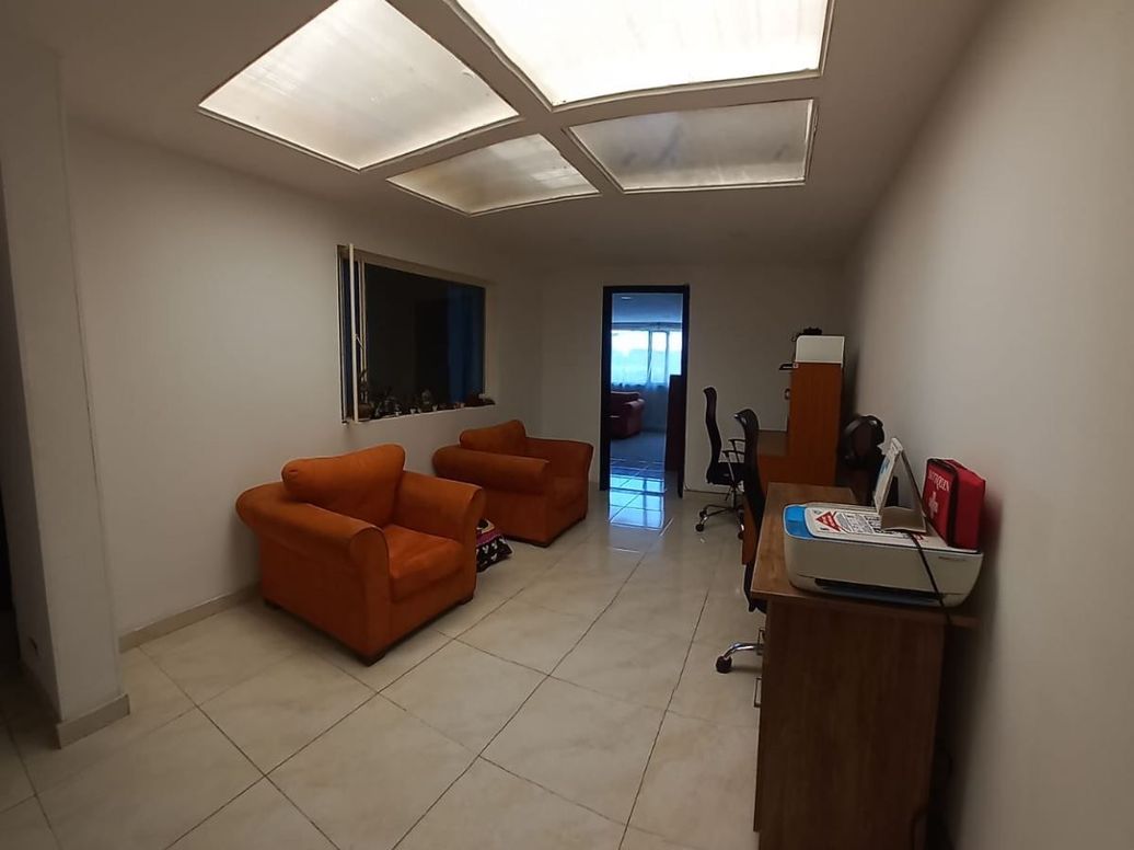 Casa de 5 alcobas en venta en Madelena I Y Ii, Bogotá, 191 m² · foto 12 de 20
