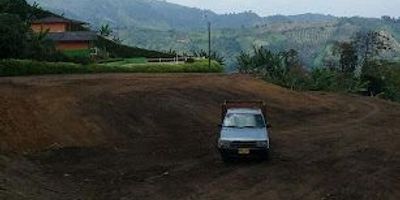 Lote para venta en Combia, Pereira. Cuenta con un área total de 3720 m2,planos, excelente divisa. Matricula inmobiliaria se entrega en en el mes de julio de 2025.  