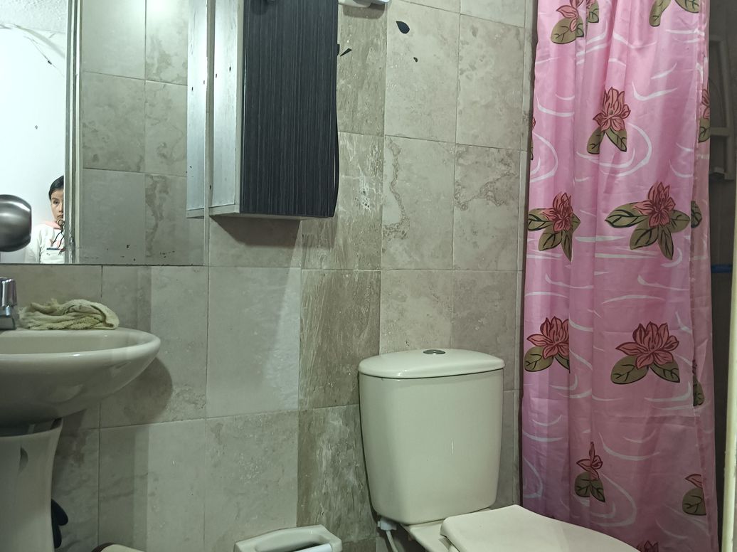 Casa de 5 alcobas en venta en Puente Colorado, Bogotá, 230 m² · foto 7 de 20