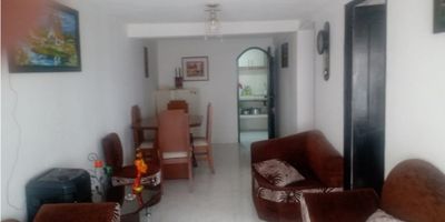 No te preocupes, esta será la mejor inversión que habrás realizado en tu vida.

Venta de casa en sector exclusivo de Villamaria,Caldas. Casa de 3 pisos esquinera,con garaje cubierto y construcción moderna. Cuenta con: 

1 piso: salacomedor,1 alcoba,cocina semiintegral, 1 bañi y zona de ropas

2 piso: 2 alcobas,salacomedor,zona de ropas y cocina

3 piso: 2 habitaciones, sala comedor,cocina,terraza y zona de ropas. 
