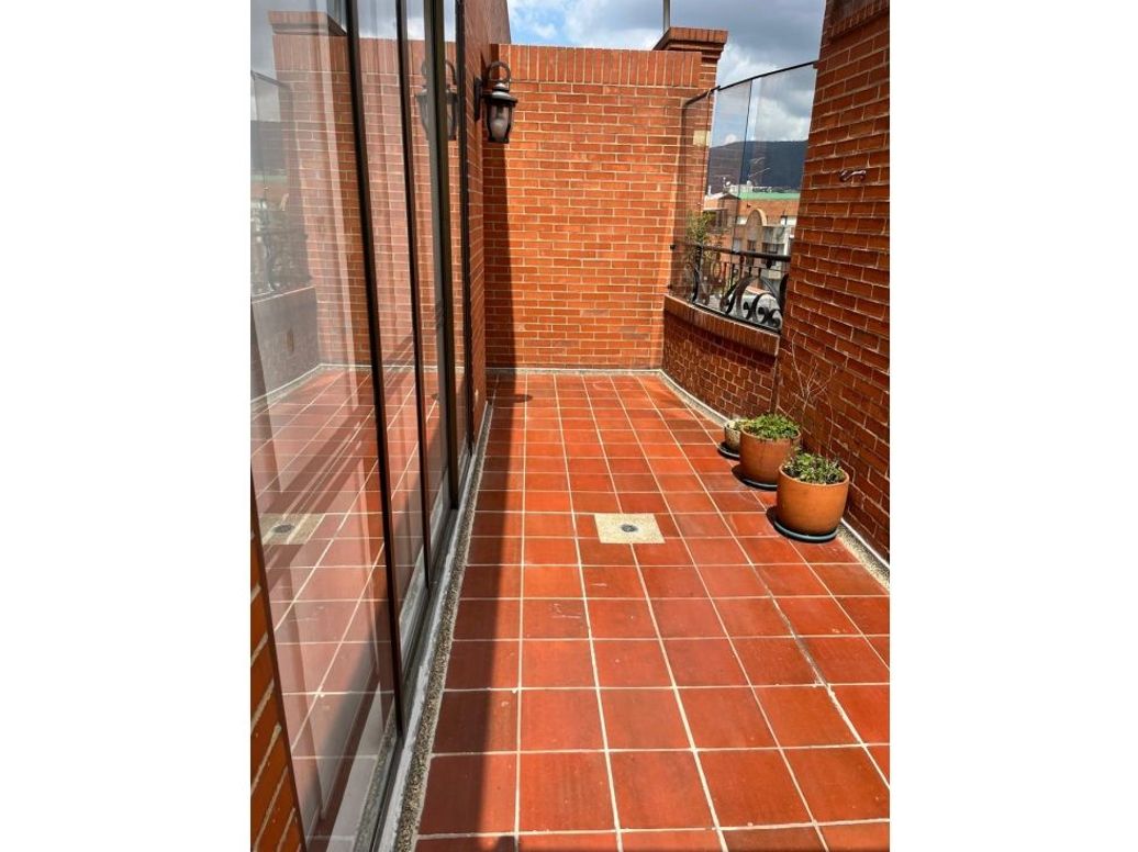 Apartamento de 3 alcobas en venta en Rincon Del Chicó, Bogotá, 156 m² · foto 7 de 15