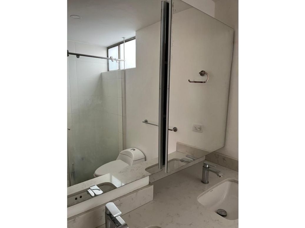 Apartamento de 3 alcobas en venta en Rincon Del Chicó, Bogotá, 156 m² · foto 15 de 15