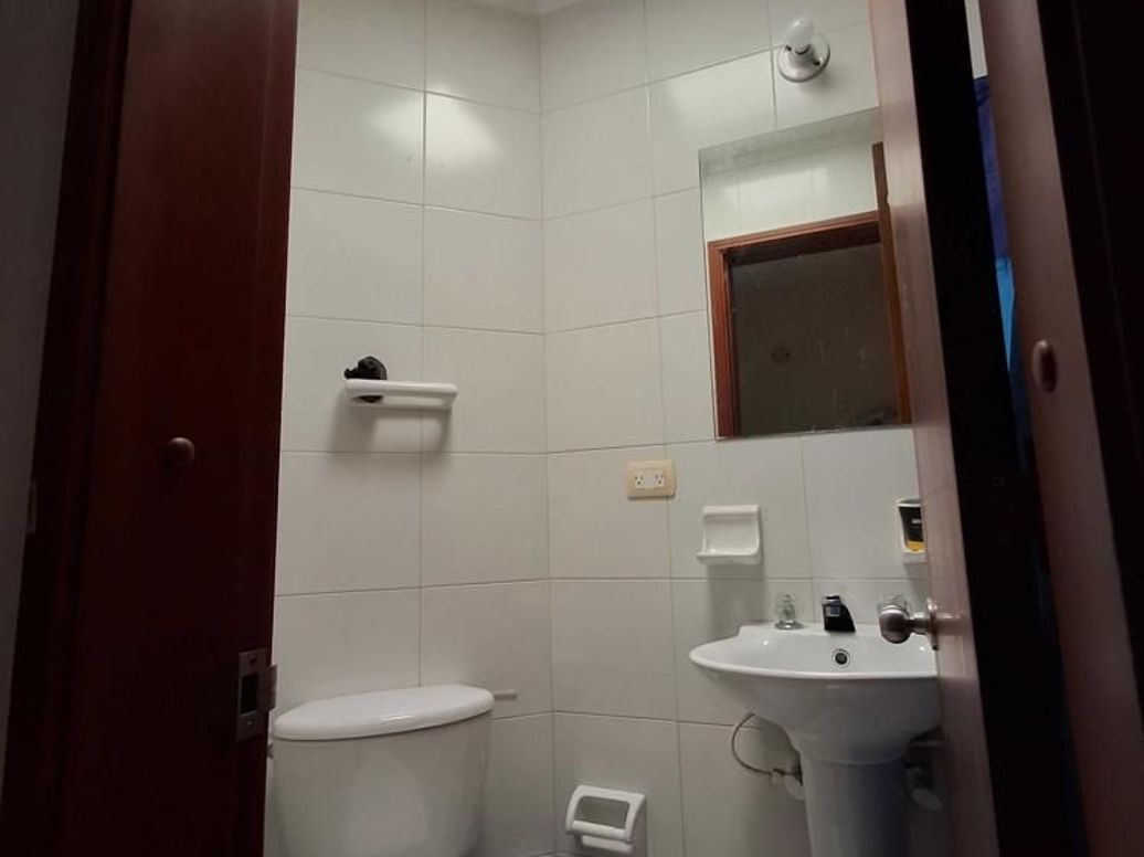 Apartamento de 4 alcobas en venta en San Patricio, Bogotá, 130 m² · foto 16 de 20