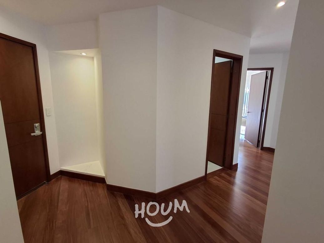 Apartamento de 4 alcobas en venta en San Patricio, Bogotá, 130 m² · foto 18 de 20