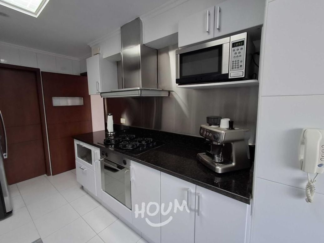 Apartamento de 4 alcobas en venta en San Patricio, Bogotá, 130 m² · foto 4 de 20