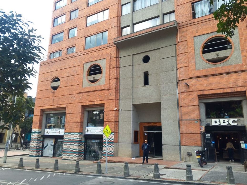 Apartamento de 2 alcobas en venta en Chapinero Central, Bogotá, 45 m² · foto 2 de 20