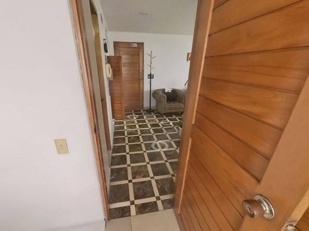 Apartamento de 2 alcobas en venta en Chapinero Central, Bogotá, 45 m² · foto 16 de 20