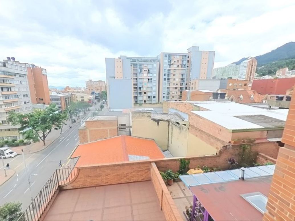 Apartamento de 2 alcobas en venta en Chapinero Central, Bogotá, 45 m² · foto 10 de 20