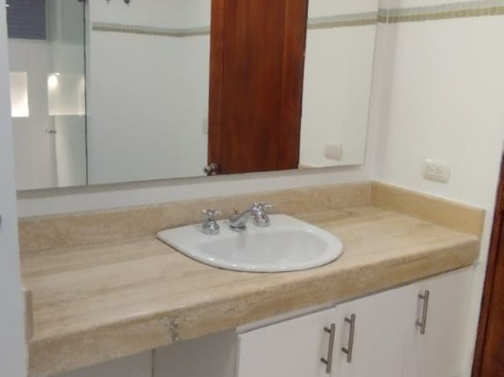 Apartamento de 2 alcobas en venta en Ub. Bosques De Medina, Bogotá, 146 m² · foto 14 de 20