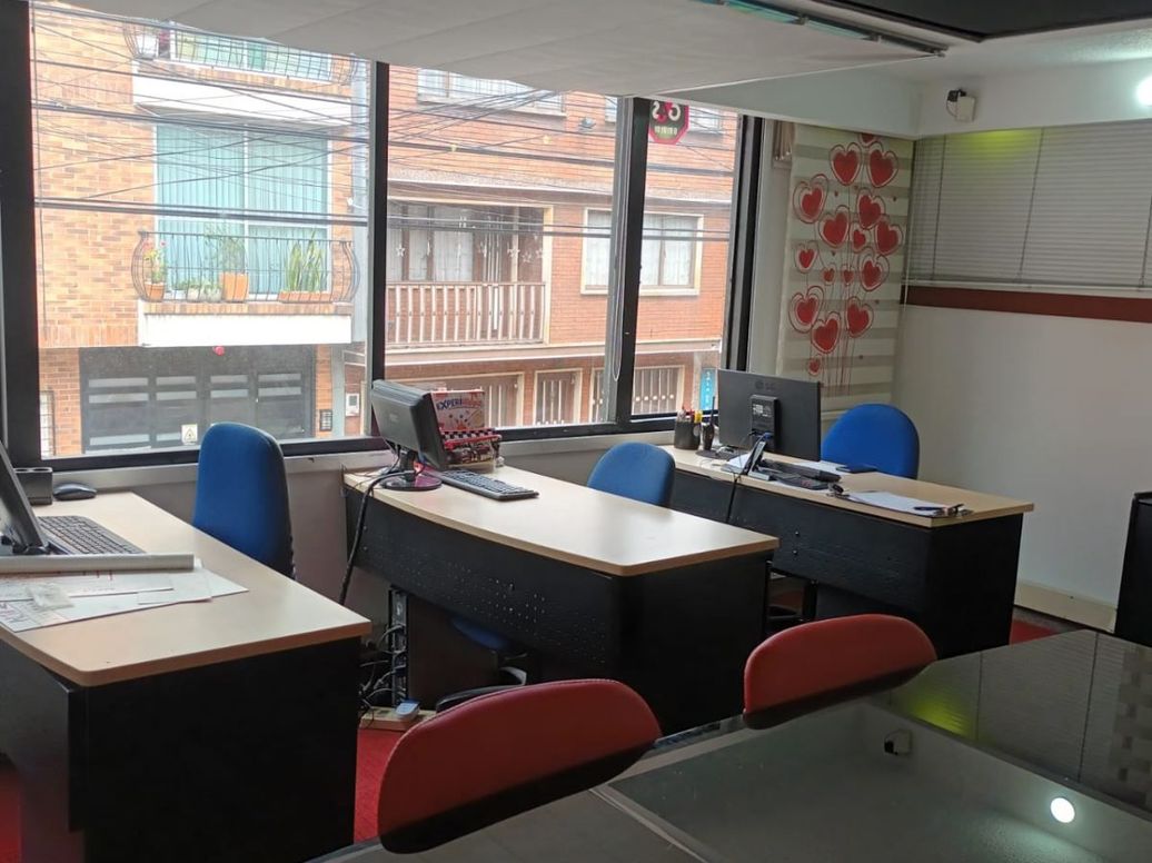 Casa de 5 alcobas en venta en La Granja, Bogotá, 272 m² · foto 7 de 20