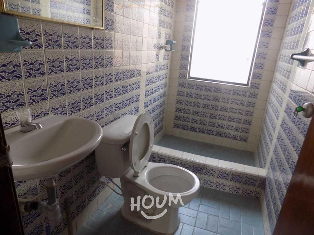 Casa de 10 alcobas en venta en Bellavista Occidental, Bogotá, 380 m² · foto 10 de 20