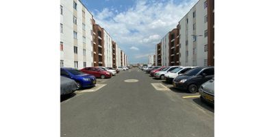 Apartamento en Venta en Ciudad del Valle en la unidad atardeceres. El apartamento consta de:


 
 2 Habitaciones
 
 
 1 Baño
 
 
 Sala
 
 
 Cocina Integral
 
 
 Balcon 
 
 
 Zona de oficios
 


Unidad con parqueadero interno, piscinas, vigilancia 24/7, zonas infantiles y zonas comunes. Excelente ubicación en sector residencial con fácil acceso a transporte y locales de interes.

AM
