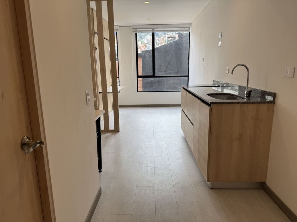 Apartamento de 1 alcoba en venta en Chapinero Central, Bogotá, 21 m² · foto 3 de 13