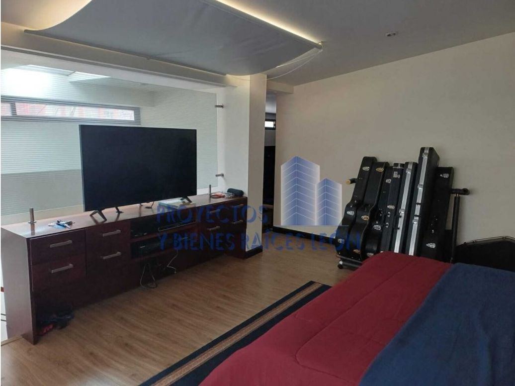 Apartamento de 3 alcobas en venta en Bella Suiza, Bogotá, 90 m² · foto 16 de 20