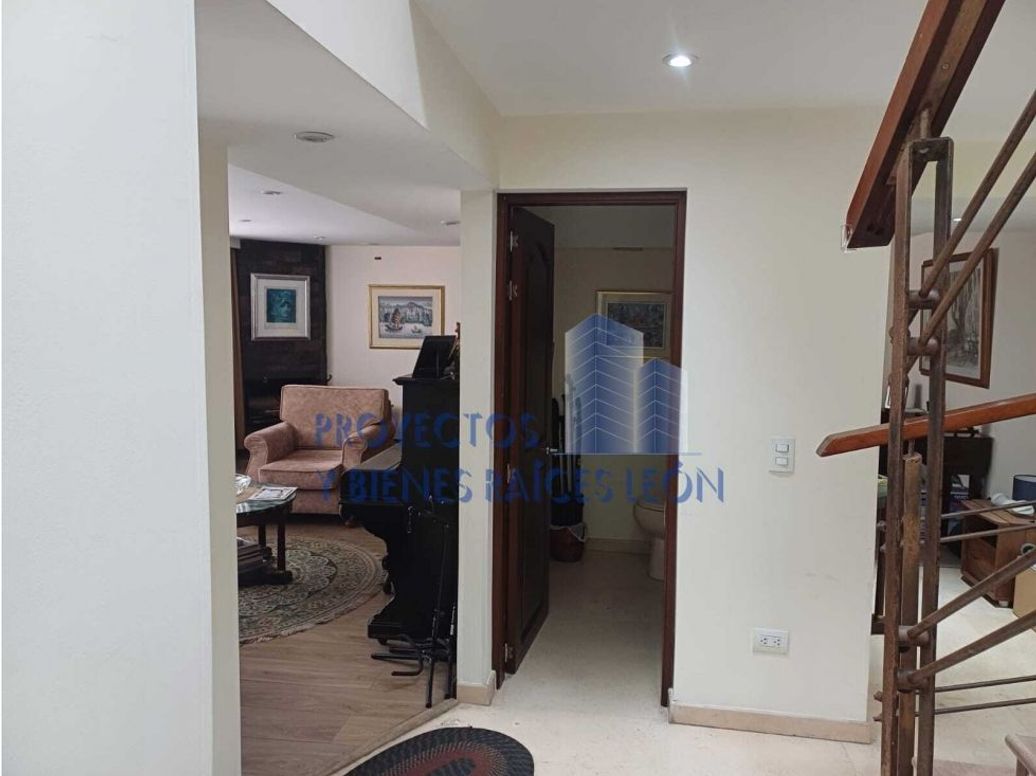Apartamento de 3 alcobas en venta en Bella Suiza, Bogotá, 90 m² · foto 5 de 20