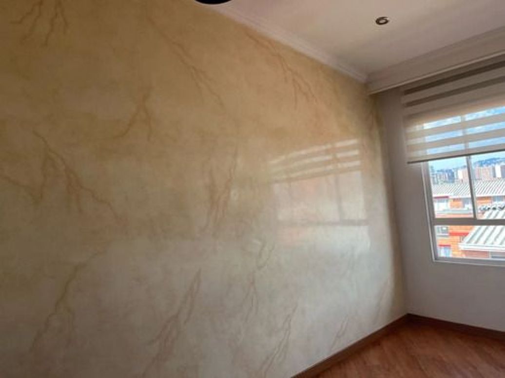 Apartamento de 3 alcobas en venta en San Antonio Norte, Bogotá, 54 m² · foto 2 de 12