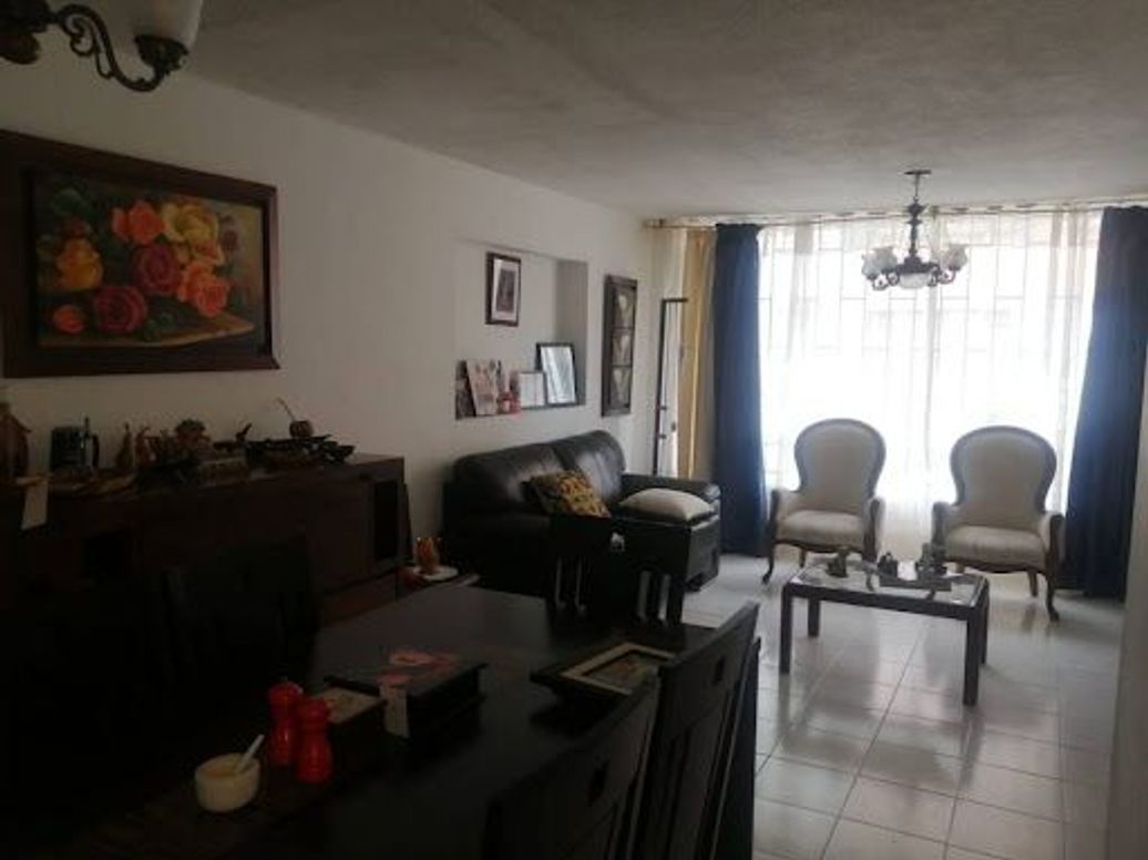 Casa de 3 alcobas en venta en Villemar, Bogotá, 220 m² · foto 8 de 20