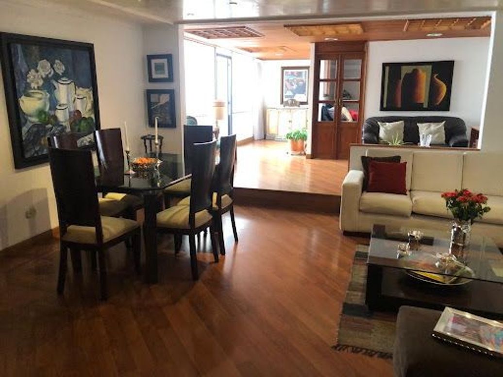 Apartamento de 2 alcobas en venta en Santa Barbara Alta, Bogotá, 123 m² · foto 5 de 20