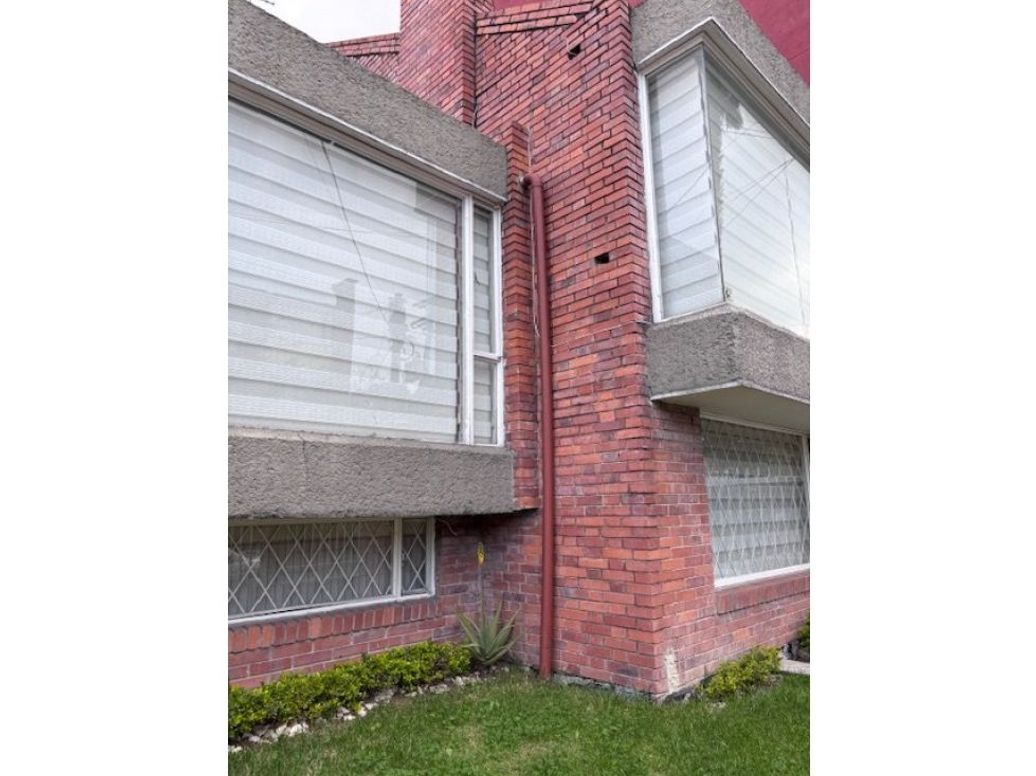 Casa de 3 alcobas en venta en Ilarco, Bogotá, 151 m² · foto 15 de 16