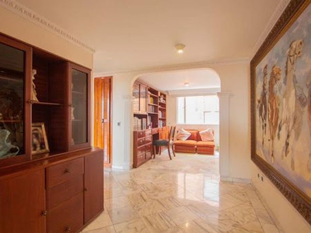 Apartamento de 3 alcobas en venta en Chapinero Alto, Bogotá, 162 m² · foto 10 de 20