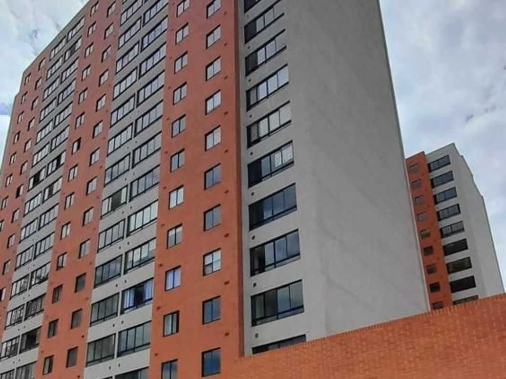 Apartamento de 2 alcobas en arriendo en San Jose De Usaquen, Bogotá, 43 m² · foto 2 de 16
