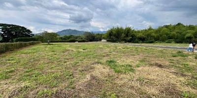 Lotes exclusivos en Cerritos Pavas. 
Estos terrenos están en un sector seguro, residencial y con Alta valorización 