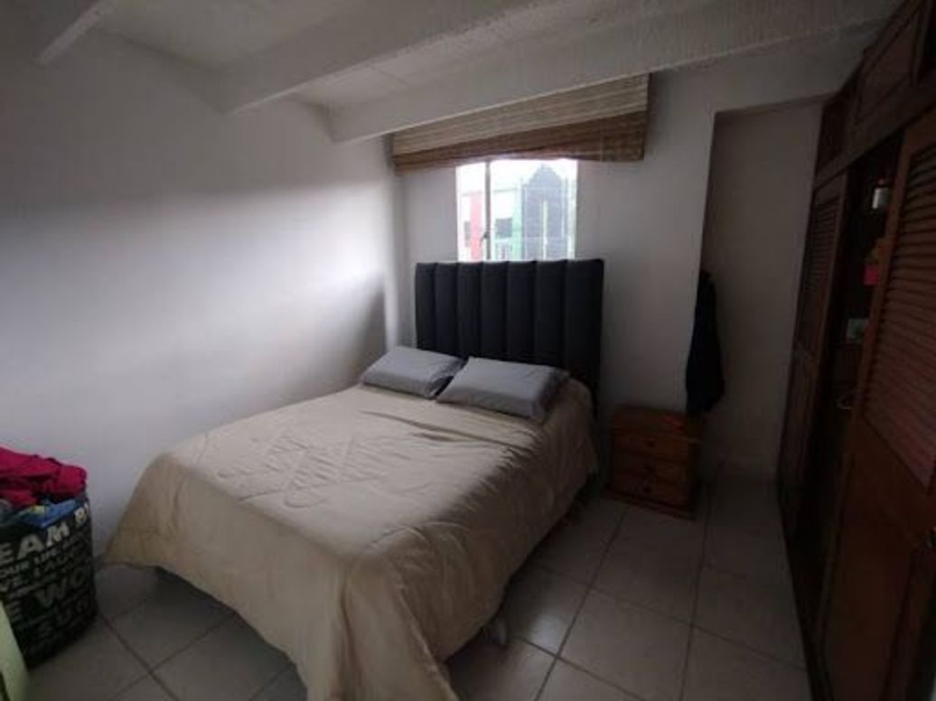 Casa de 4 alcobas en venta en Villas De Granada, Bogotá, 128 m² · foto 8 de 20