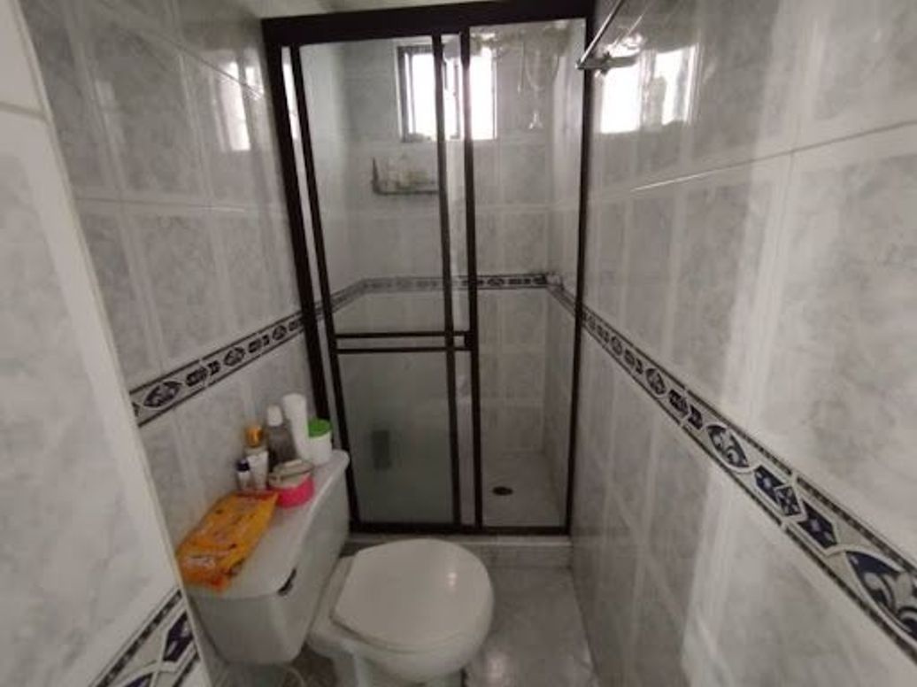 Casa de 4 alcobas en venta en Villas De Granada, Bogotá, 128 m² · foto 17 de 20