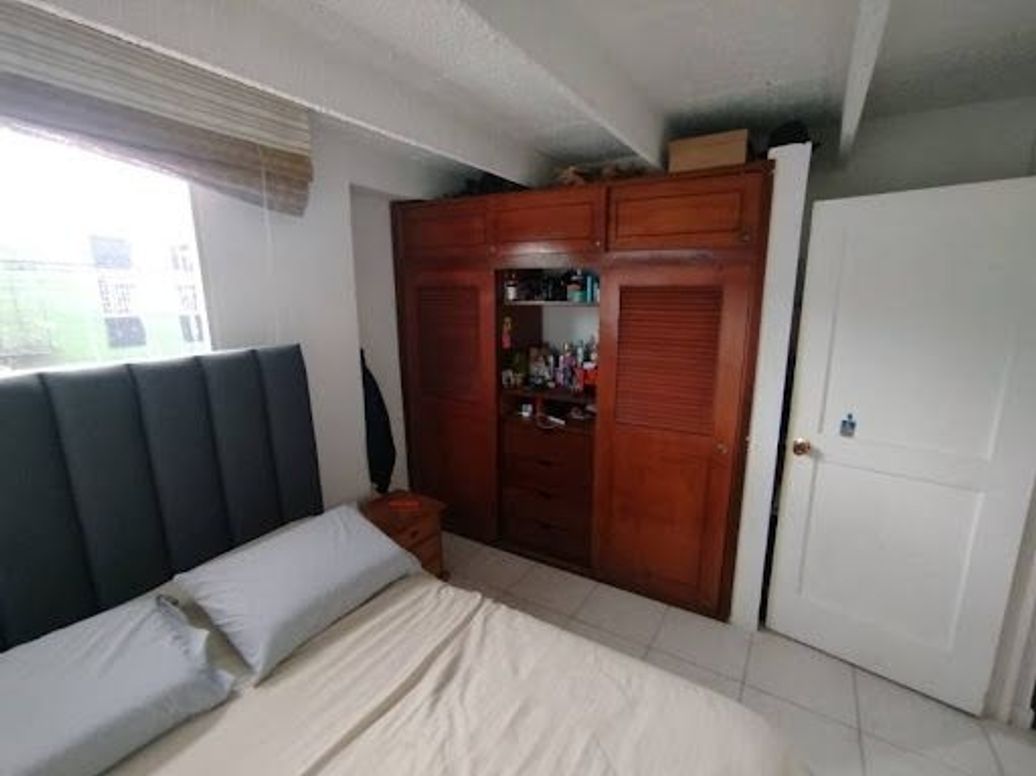 Casa de 4 alcobas en venta en Villas De Granada, Bogotá, 128 m² · foto 9 de 20