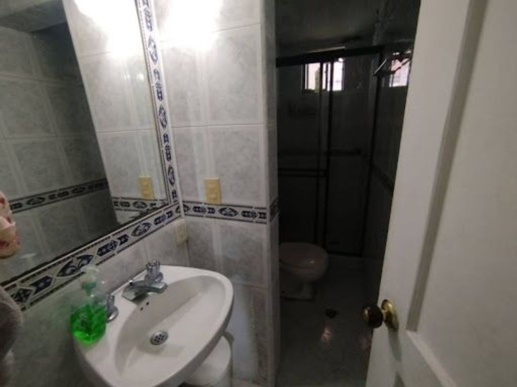 Casa de 4 alcobas en venta en Villas De Granada, Bogotá, 128 m² · foto 15 de 20