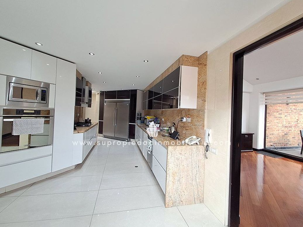 Apartamento de 5 alcobas en venta en Santa Bibiana, Bogotá, 337 m² · foto 5 de 20