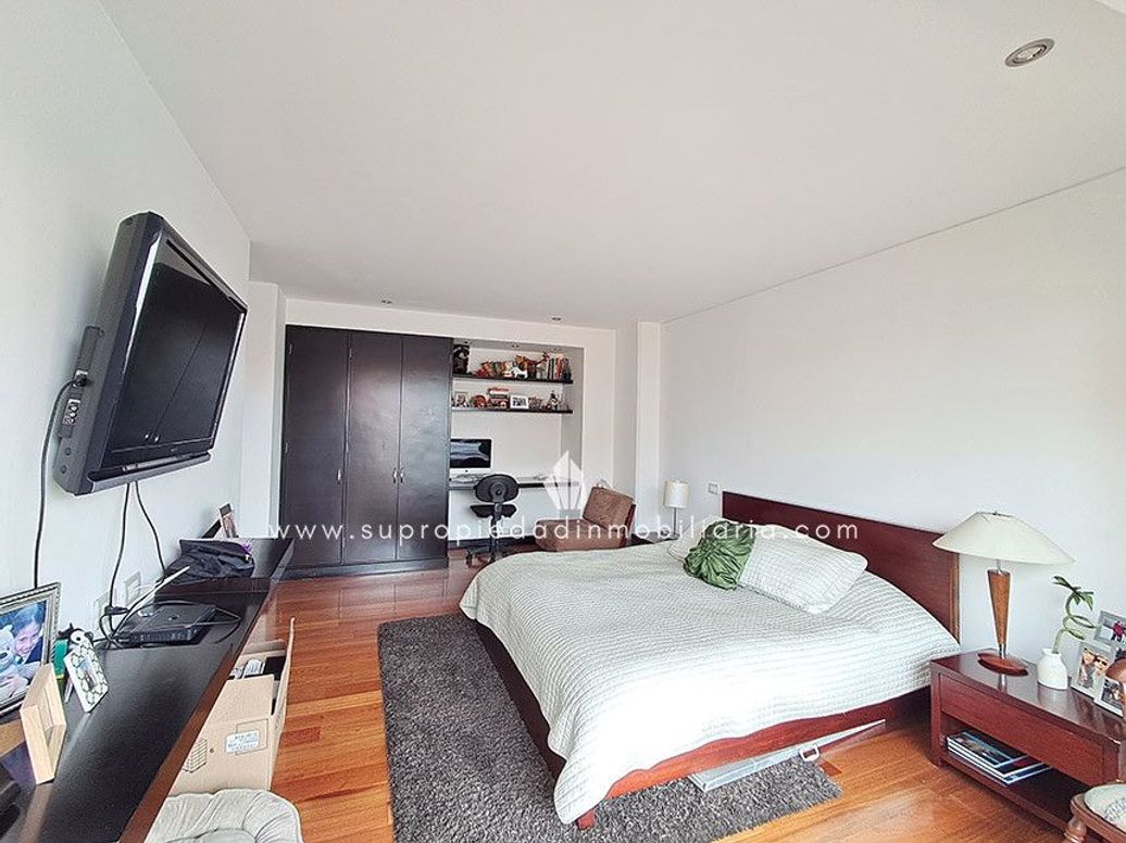 Apartamento de 5 alcobas en venta en Santa Bibiana, Bogotá, 337 m² · foto 12 de 20