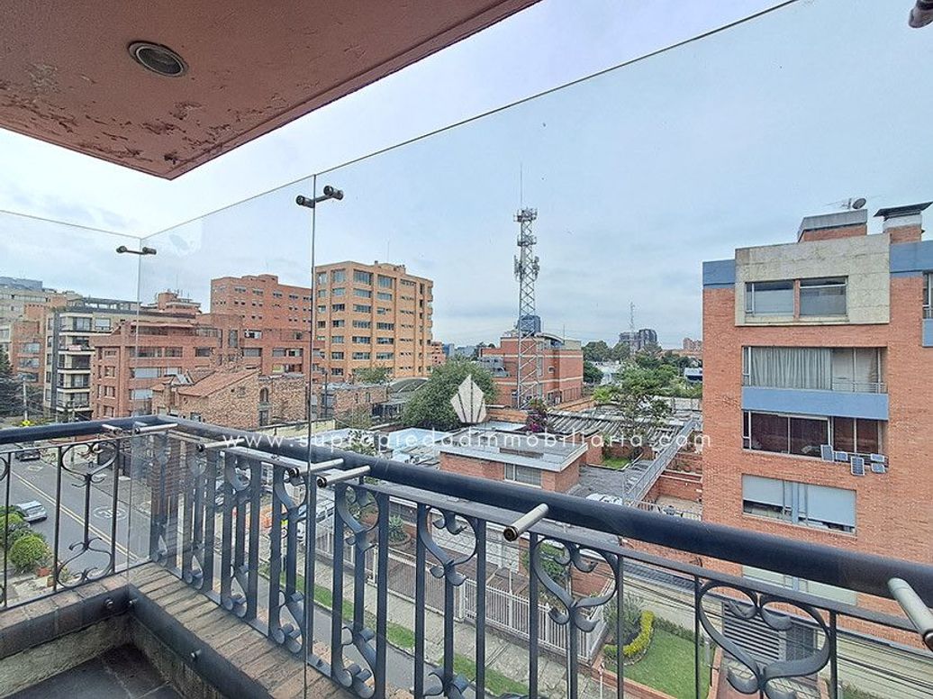 Apartamento de 5 alcobas en venta en Santa Bibiana, Bogotá, 337 m² · foto 10 de 20