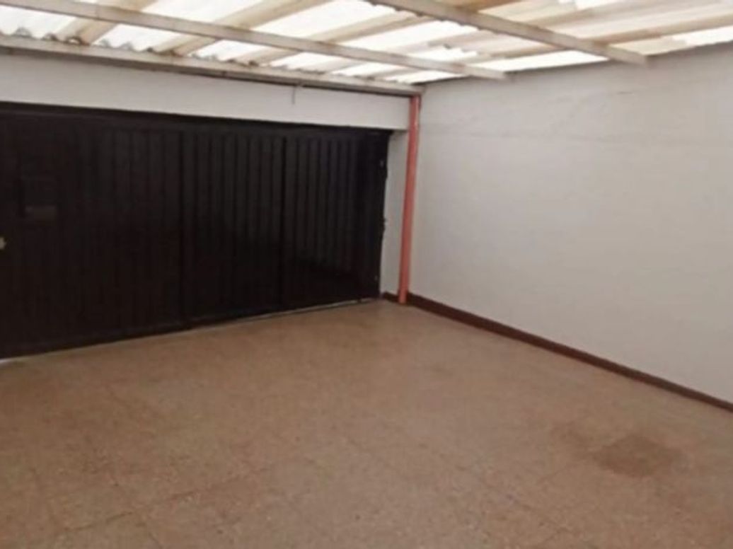 Casa de 4 alcobas en venta en Prado Veraniego Sur, Bogotá, 291 m² · foto 2 de 14