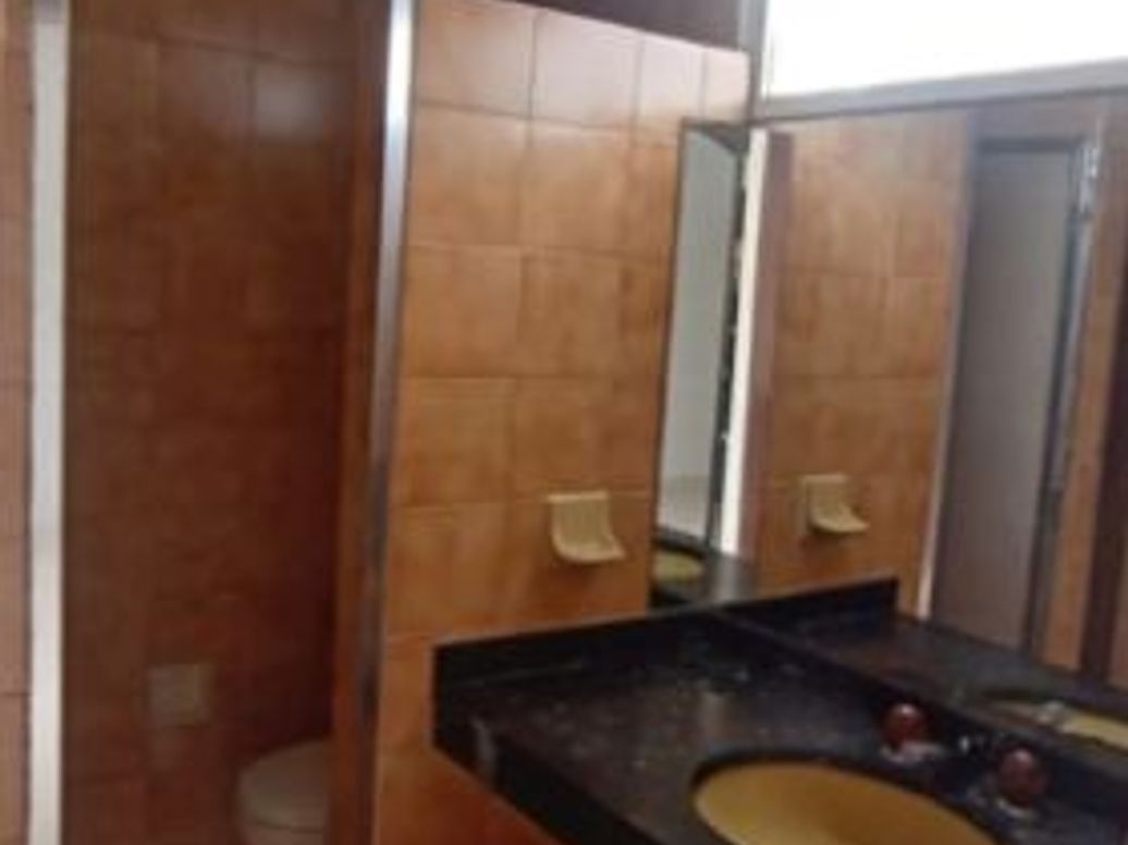 Casa de 4 alcobas en venta en Prado Veraniego Sur, Bogotá, 291 m² · foto 12 de 14